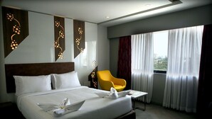 Deluxe Double Room | Desk, laptop workspace, blackout drapes, soundproofing - Rowan Tree by Poppys Chennai (Chennai)