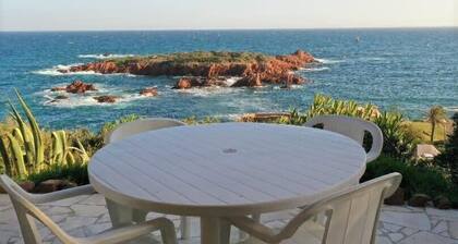 Maison Les Pieds Dans L'eau Avec Vue Sur La Mer