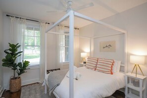 3 soverom, strykejern/-brett, reiseseng for barn og wi-fi