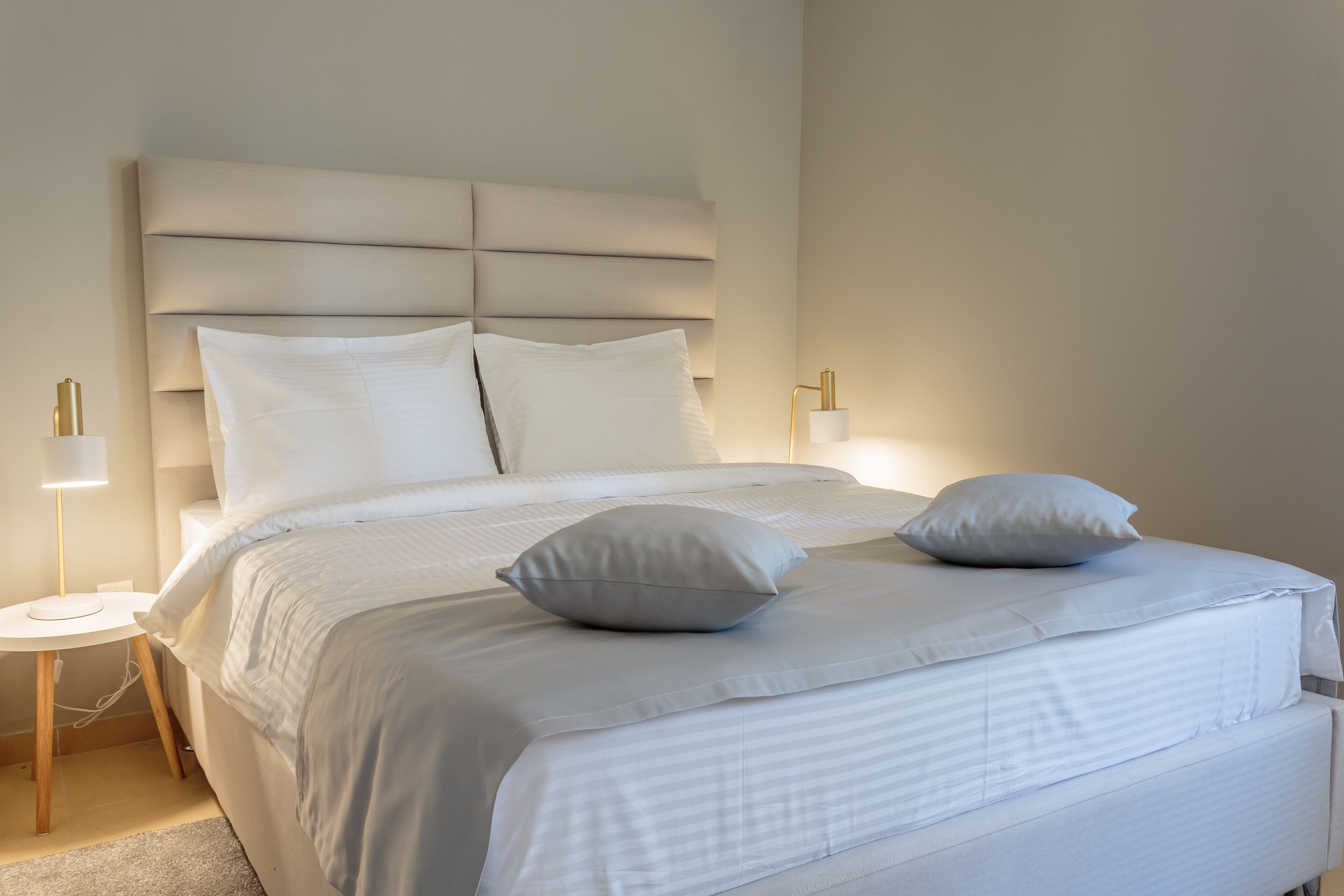 2 bedrooms, desk, travel cot, free WiFi