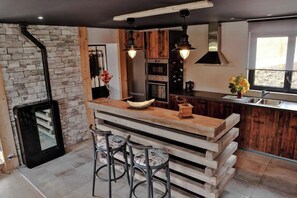 Microwave, oven, stovetop, toaster