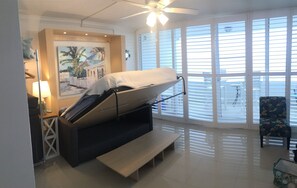 1 dormitorio, tabla de planchar con plancha, wifi gratis y ropa de cama
