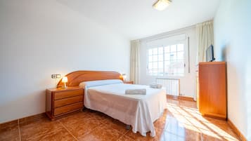 4 chambres, fer et planche Ă repasser, Wi-Fi gratuit, draps fournis