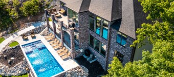 MAIN CHANNEL views, private pool, hot tub, man cave, and game room! Sleeps 30!