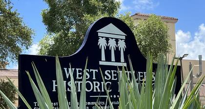 2mins to Downtown Atlantic Avenue/ 3mins to Delray Beach/600Mbps/BBQ/Back Patio