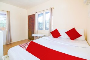 Habitación triple Deluxe | Wifi gratis y ropa de cama 