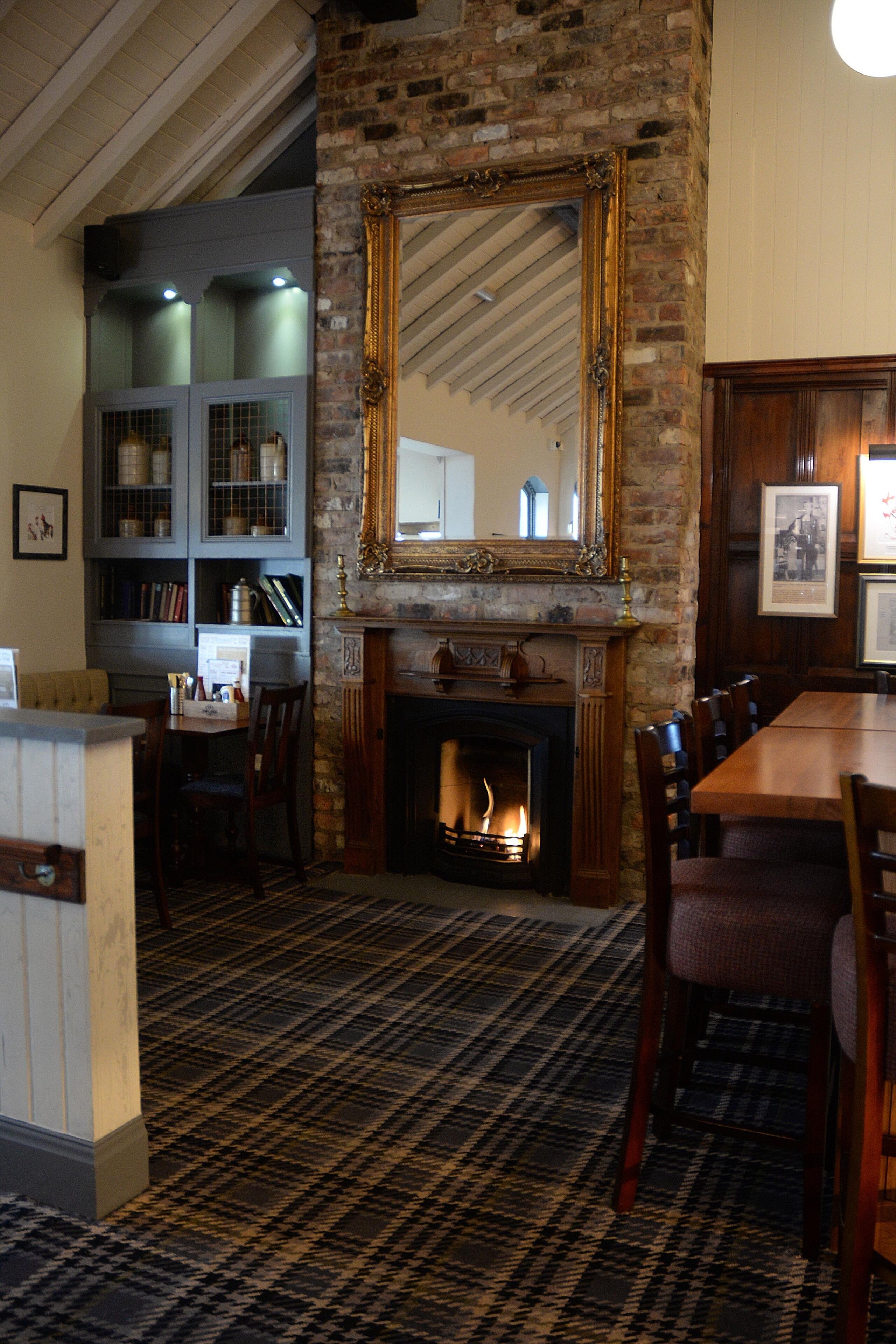 Photo - Boat & Horses Inn