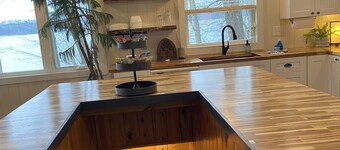 Driftwood Retreat on Tennessee River/Pickwick Lake