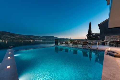 Luxury Villa Sol del Mar I - Adriatic Gem 