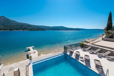 Luxury Villa Sol del Mar I - Adriatic Gem