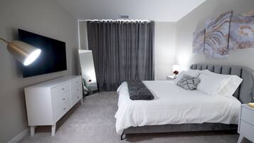 1 bedroom, desk, iron/ironing board, free WiFi