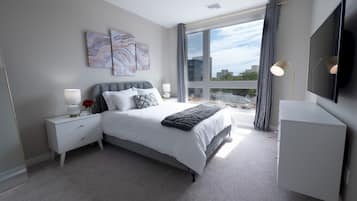 1 bedroom, desk, iron/ironing board, free WiFi