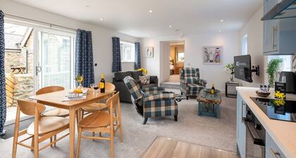 Hen Golchdy : Pet-Friendly 2‑Bed Cottage in Aberffraw | Managed by Anglesey Holiday Lettings