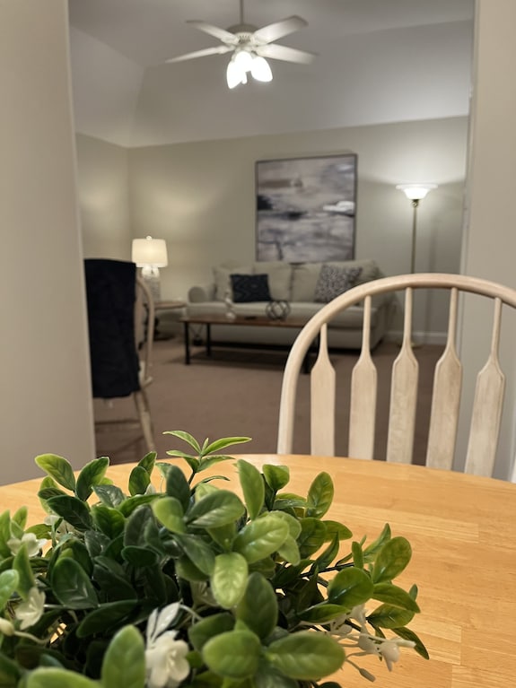 1 Bedroom Villa With Private Screened In Porch And Short Walk To The Beach! - Folly Beach, SC
