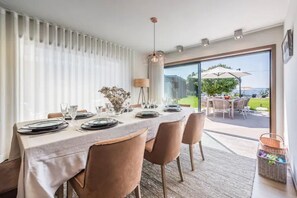 Dining - Casa Pelourinho de Louredo with pool (Amarante)