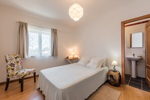 5 多间卧室、上网接入、床单