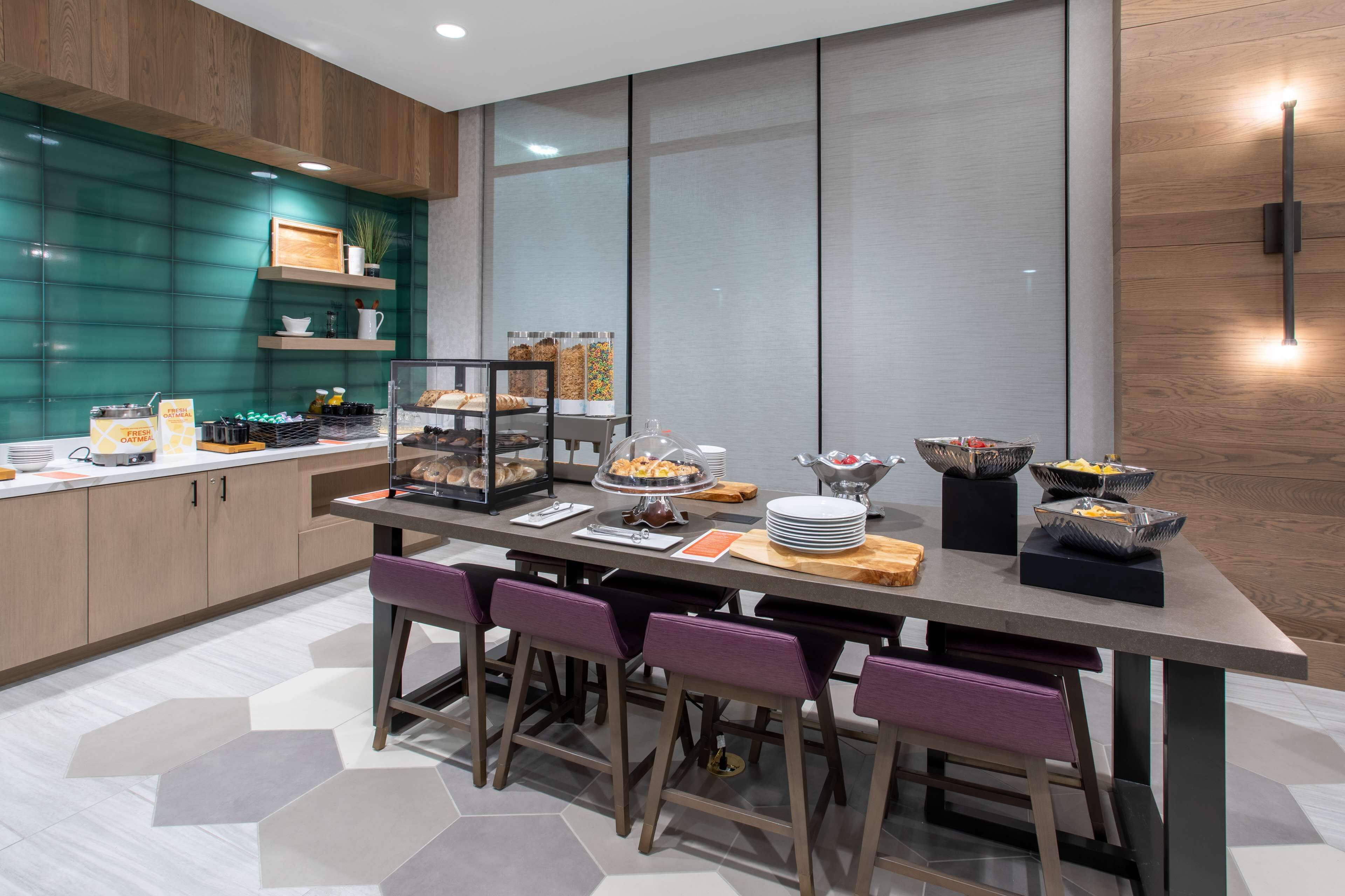 daily cooked-to-order breakfast (usd 11.95 per person)