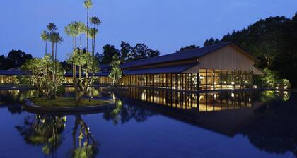 ROKU KYOTO, LXR Hotels & Resorts