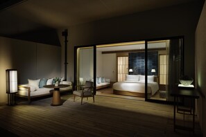 Chambre Deluxe, 1 très grand lit (Pool) | Coin séjour