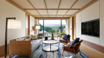 Premium-Suite, 2 Einzelbetten (Roku) | Wohnbereich