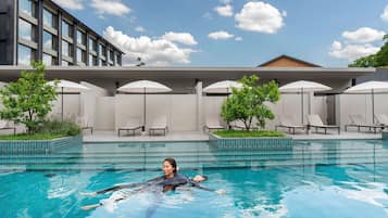 Outdoor pool, pool umbrellas