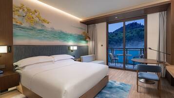 1 bedroom, down duvets, in-room safe, desk