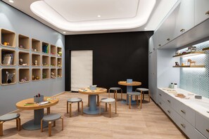 Children's play area - indoor - Waldorf Astoria Kuwait (Kuwait City)
