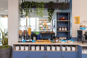 Desayuno buffet incluido todos los días 