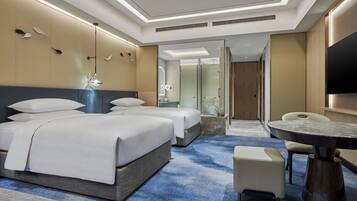 1 bedroom, hypo-allergenic bedding, down comforters, minibar