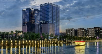 Hilton Yancheng