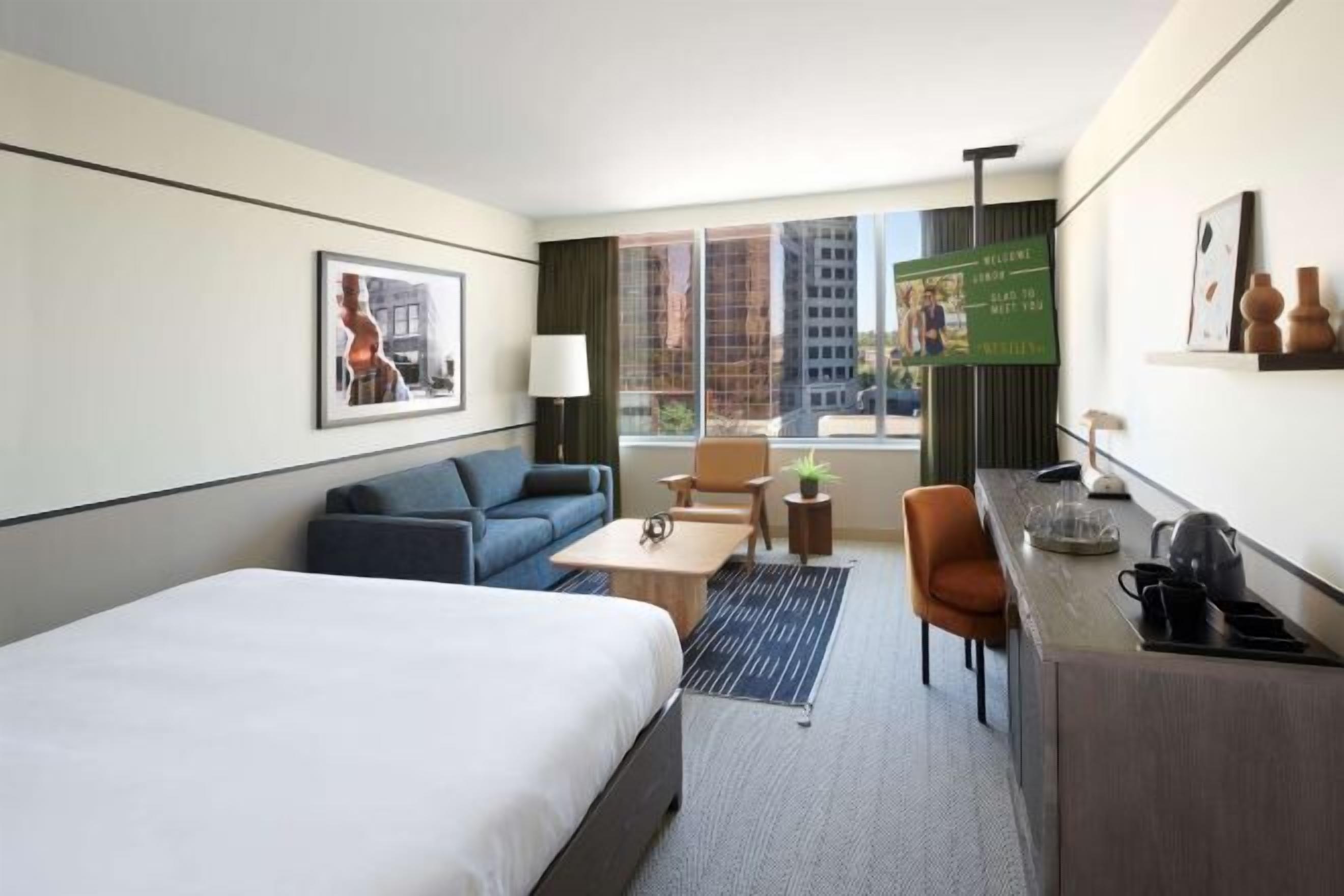 Premium bedding, pillowtop beds, in-room safe, desk