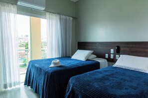 Standard-Dreibettzimmer