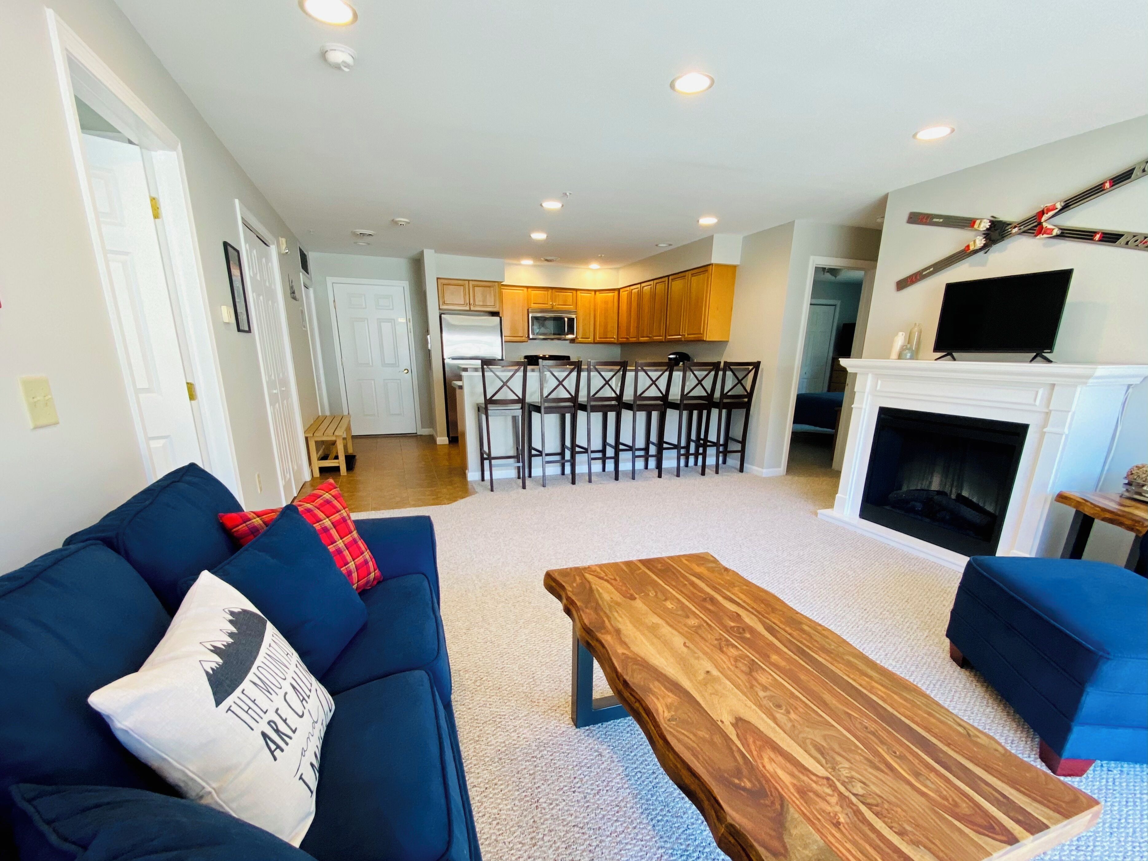 Télévision, cheminée