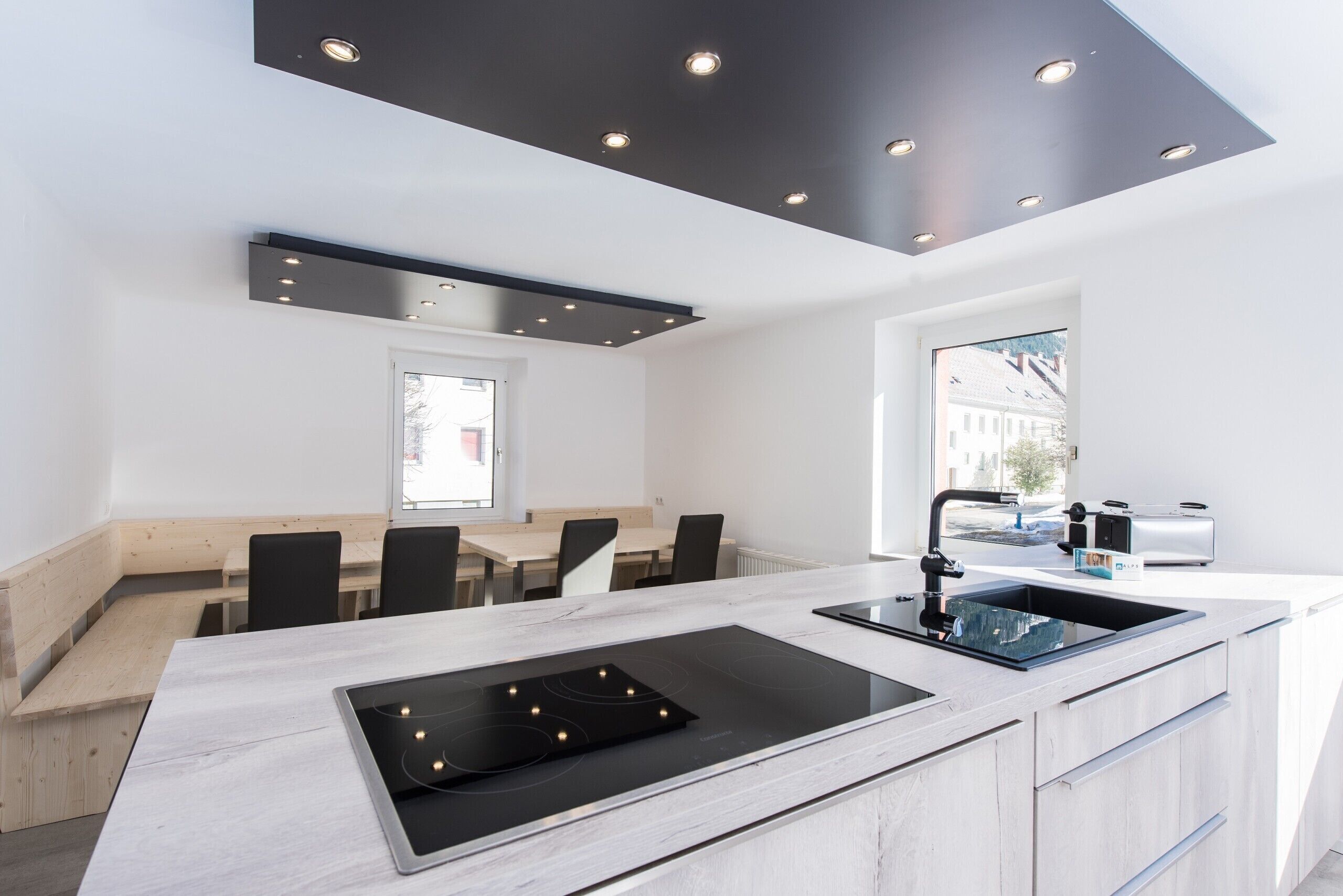 Refrigerador, horno, parrilla de estufa y lavavajillas 