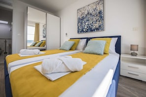 4 Schlafzimmer, Bügeleisen/Bügelbrett, kostenloses WLAN