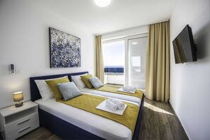 4 Schlafzimmer, Bügeleisen/Bügelbrett, kostenloses WLAN