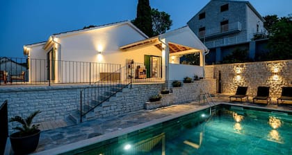 Villa Creativa with Heated Pool