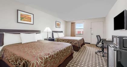 Knights Inn Slaton