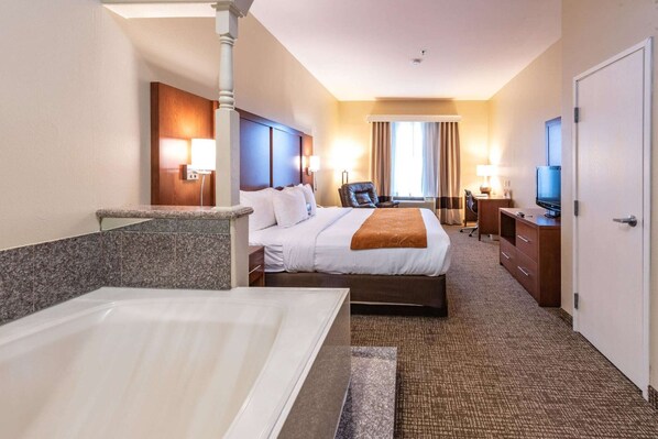 Room - Comfort Suites Near Texas Medical Center - NRG Stadium (Houston)