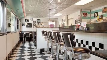 Bar (en la propiedad)