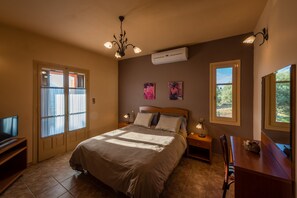 Comfort House (Mazourka) | Soundproofing, free WiFi, bed sheets - Mazourka (Ithaki)