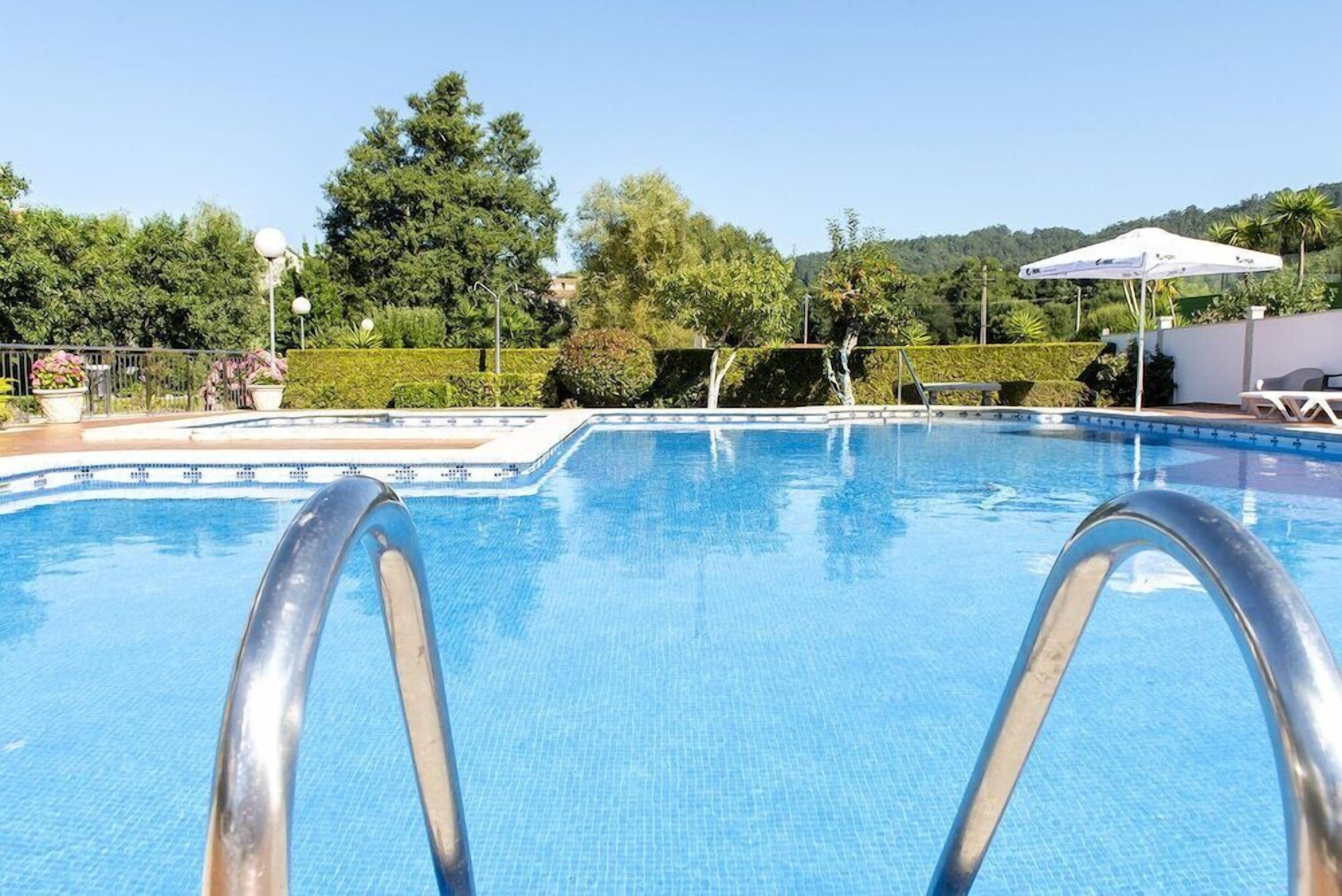 Alberca al aire libre 