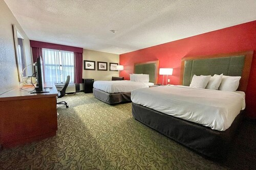 Fairbridge Inn & Suites Fort Wayne