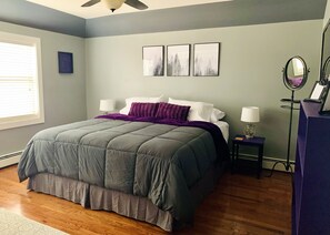 4 bedrooms, desk, iron/ironing board, free WiFi - Modern Rustic-Skiing, King Beds, Hiking, Firepit, Grill, AirTub-Hunter Mtn Haven (Haines Falls)