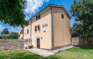 Exterior - 1 bedroom awesome home in Bale (Bale)