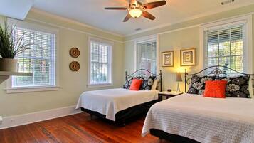 House, Multiple Beds (Forsyth Park West Garden Level) | 2 bedrooms