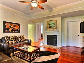 House, Multiple Beds (Forsyth Park West Garden Level) | Living room - Forsyth Park West Garden Level (Savannah)