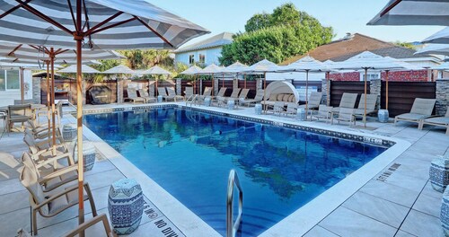 Captain's Quarters on Lafayette