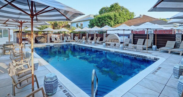 Apartment, 1 Queen Bed (Gordon Carriage) | Pool | Outdoor pool