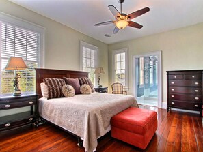 4 bedrooms - Forsyth Park West Main House (Savannah)